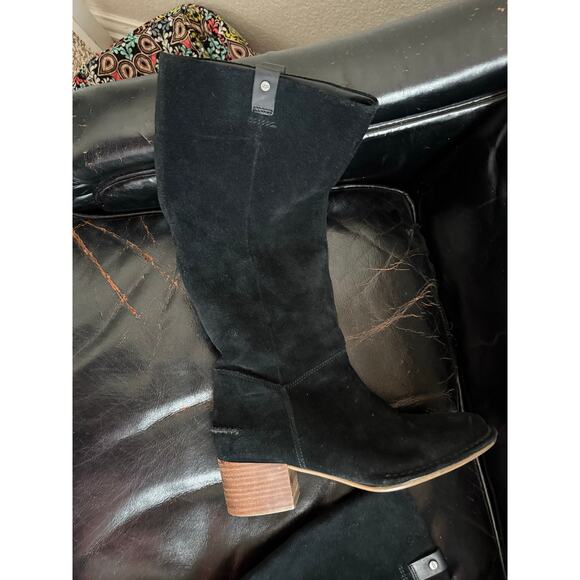 UGG Women’s Black Suede Mid-Calf Boots – Size 10 – Block Heel Zip Style 1104632 - Picture 5 of 5